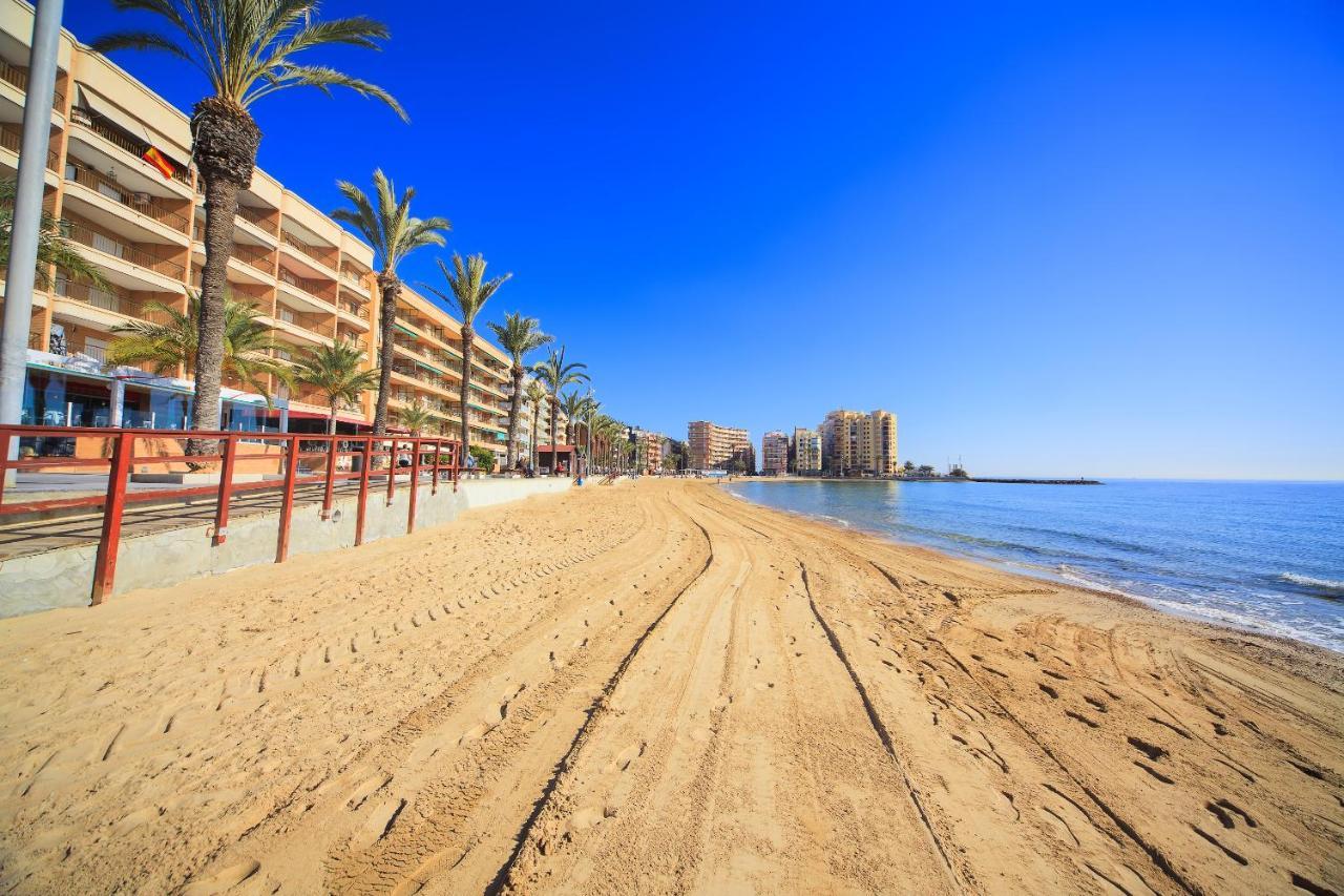 Apartment 8 Pers, Equipped, 1 Min Playa Del Cura - 27B Torrevieja Kültér fotó